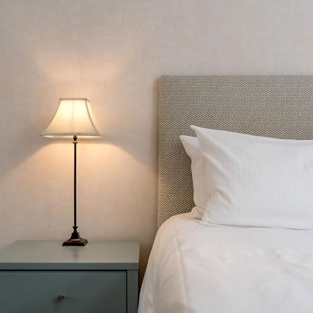 Causewayside Apartment - The Edinburgh Address Екстериор снимка