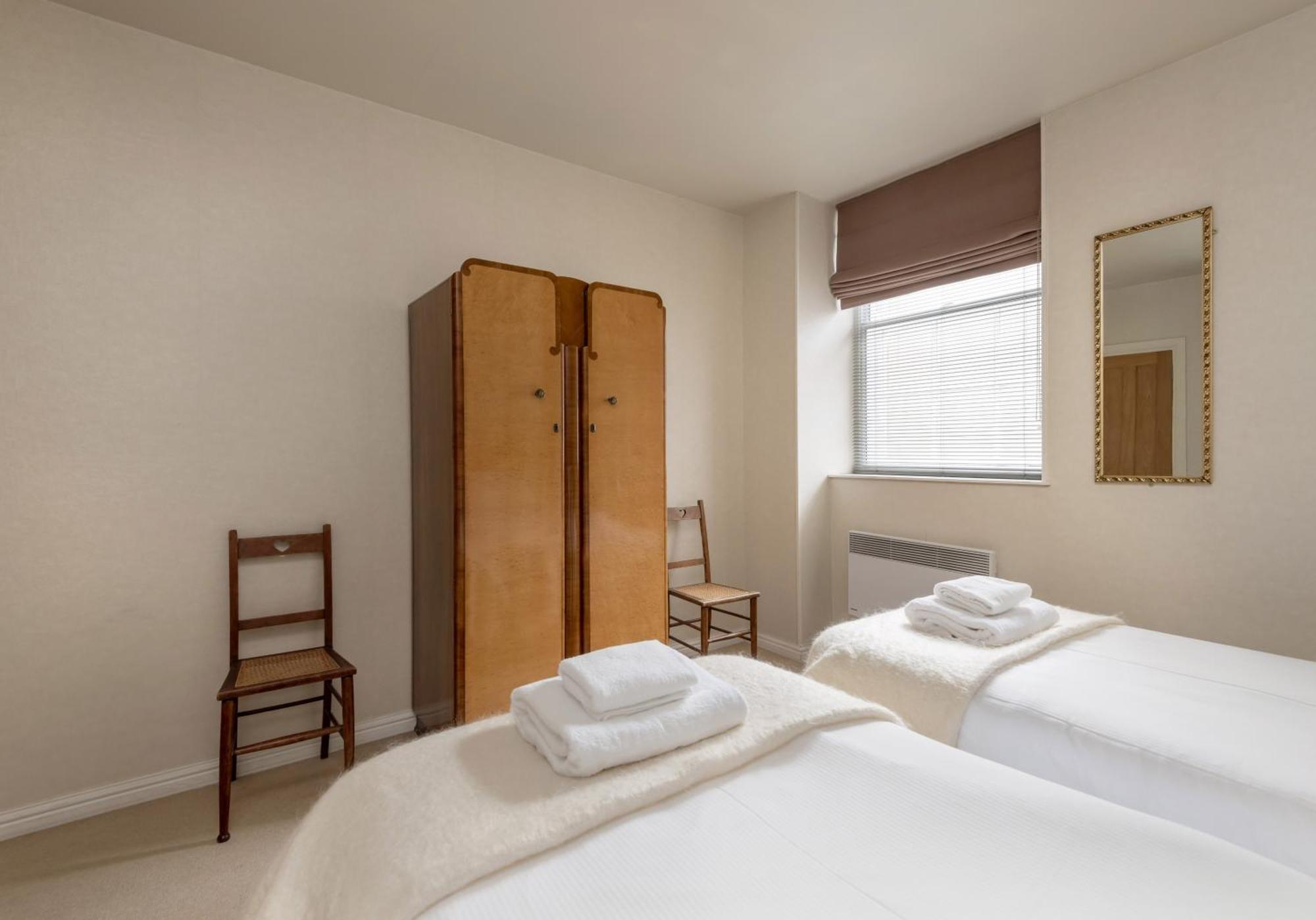 Causewayside Apartment - The Edinburgh Address Екстериор снимка